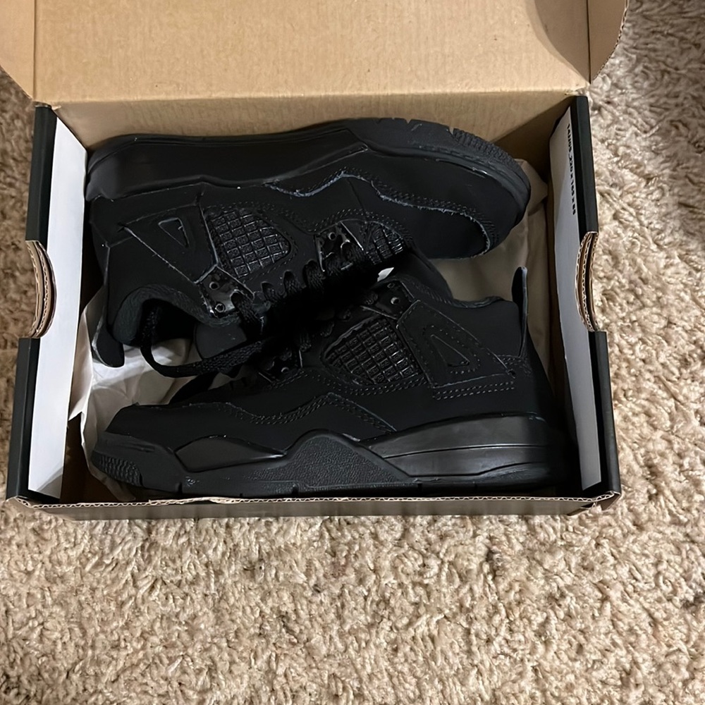 Jordan 4 Retro Kids